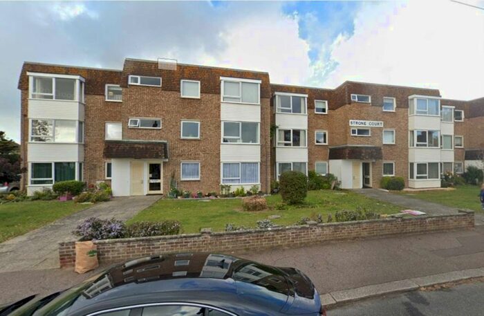 2 Bedroom Flat To Rent In Wallace Avenue, West Worthing, BN11