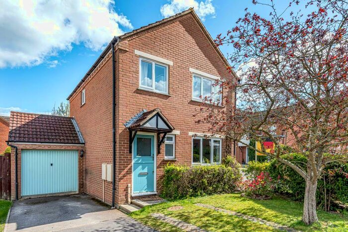 3 Bedroom Detached House To Rent In Didcot, Oxfordshire, OX11