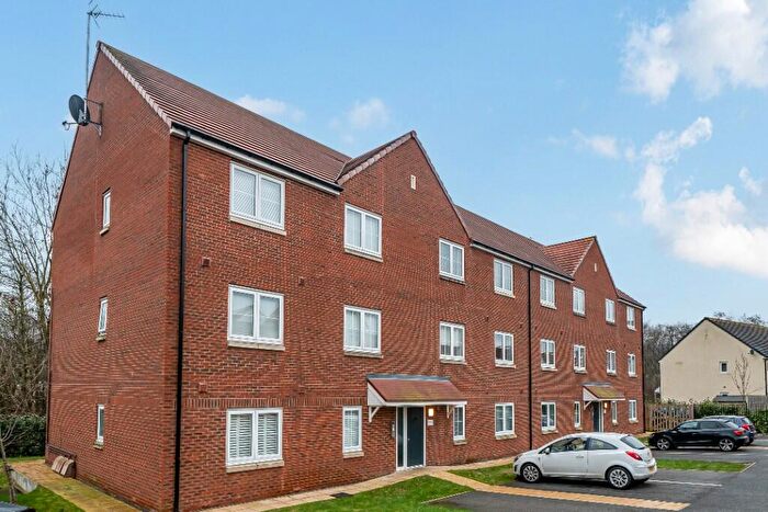 2 Bedroom Flat For Sale In Ffordd Trebeirdd, Mold, Flintshire, CH7