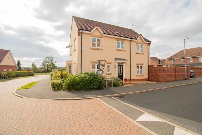 4 Bedroom Detached House For Sale In Holly Close, Leicester, LE8