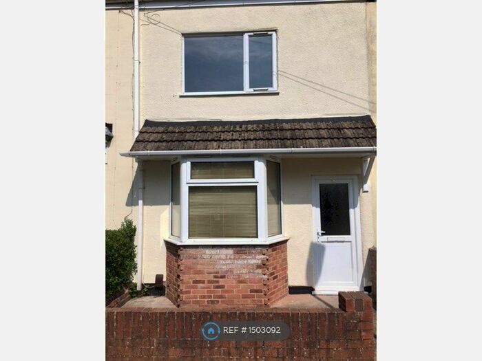 3 Bedroom Terraced House To Rent In Peaksfield Avenue, Grimsby, DN32