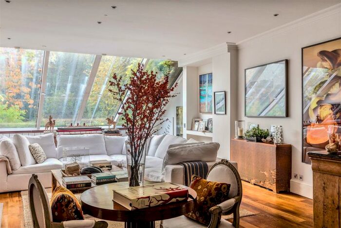 4 Bedroom House To Rent In The Boltons, SW10