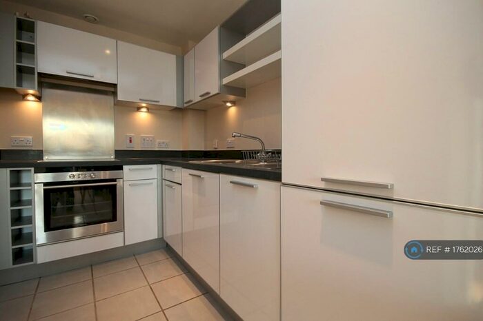 1 Bedroom Flat To Rent In Aqua House, London, NW10