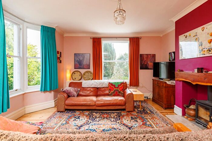 3 Bedroom Detached House For Sale In Hillside Road, Long Ashton, BS41