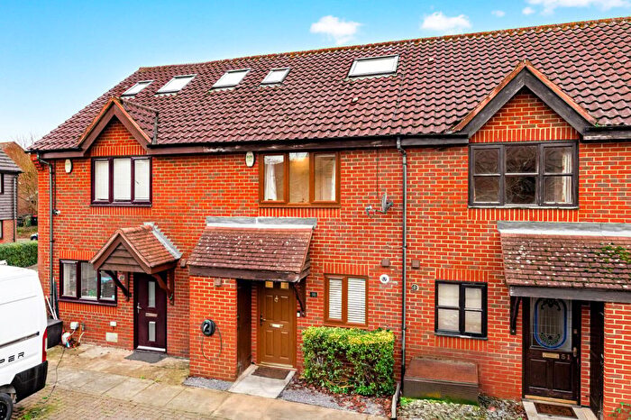 3 Bedroom Terraced House For Sale In Deacon Place, Middleton, Milton Keynes, MK10