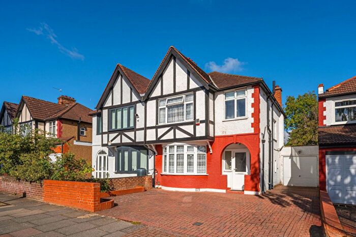 3 Bedroom Semi Detached House For Sale In Holmstall Avenue, Edgware, HA8