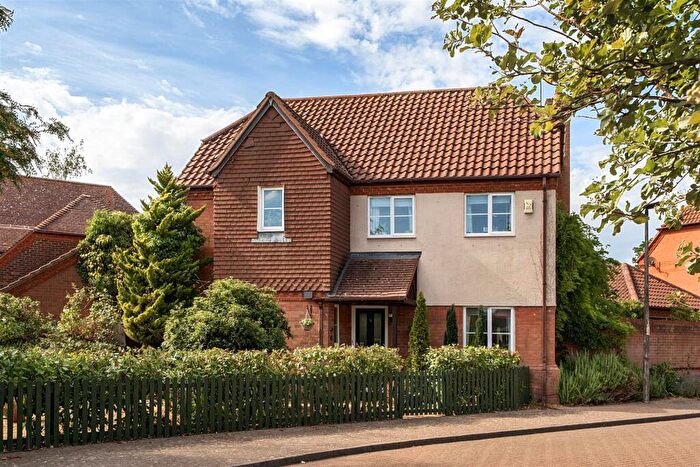 4 Bedroom Detached House For Sale In Riverside View, Milton Ernest, Bedford, MK44