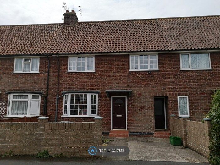 2 Bedroom Terraced House To Rent In Crossfield Crescent, York, YO19