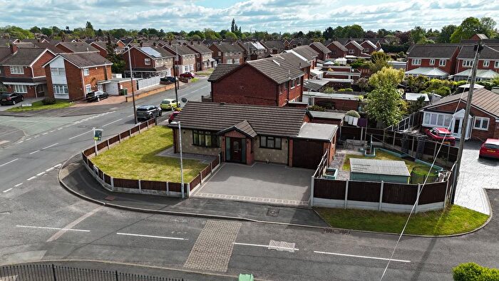 2 Bedroom Bungalow For Sale In Worthy Down, Lyndale Park, Wednesfield, WV11