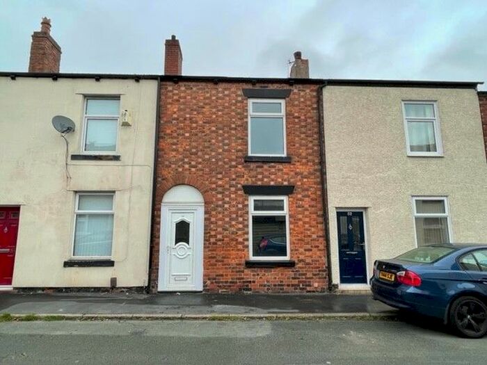 2 Bedroom Terraced House To Rent In Queen Street, Orrell, Wigan, WN5
