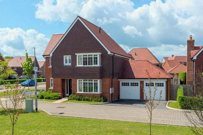 4 Bedroom Detached House For Sale In Brambling Avenue, Finberry, Ashford, TN25