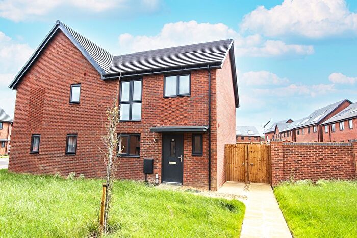 3 Bedroom Detached House To Rent In Saunders Way, Wellingborough, NN8