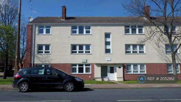 2 Bedroom Flat To Rent In Beckett Road, Doncaster, DN2