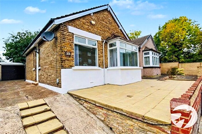 2 Bedroom Bungalow For Sale In Danson Lane, South Welling, Kent, DA16