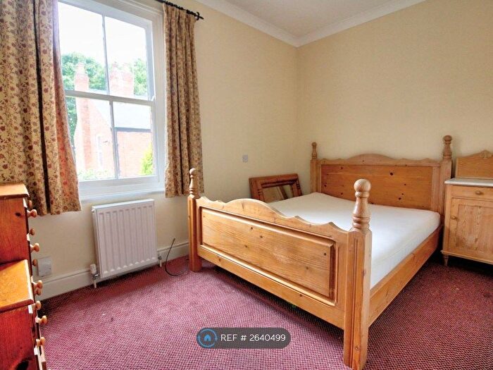 9 Bedroom Semi-detached House To Rent In St. Catherines, Lincoln, LN5