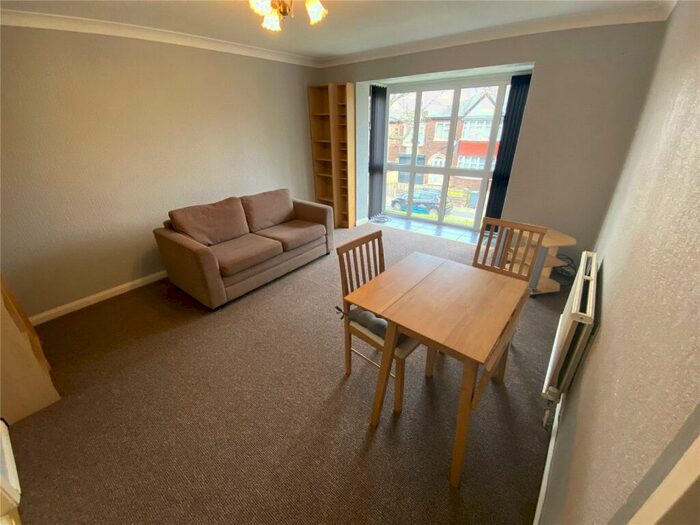 1 Bedroom Apartment To Rent In St Marys Court, Crumpsall, Manchester, M8