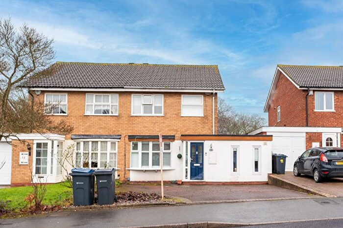 3 Bedroom Semi Detached House For Sale In Wilford Grove, Sutton Coldfield, B76