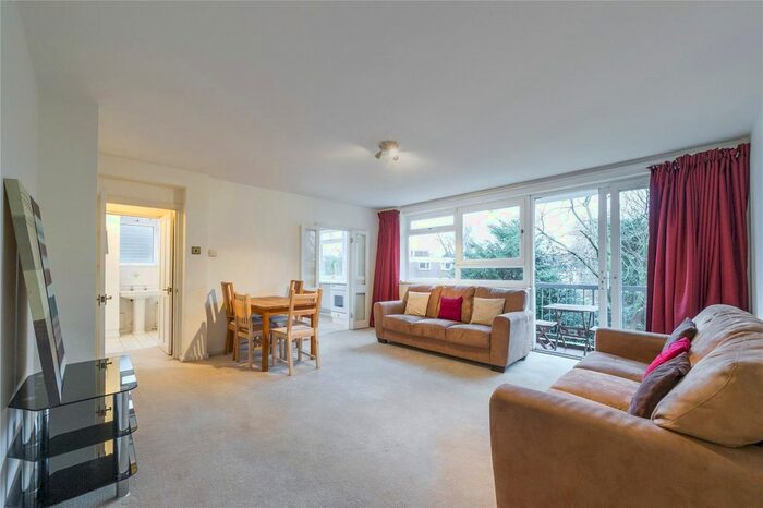 2 Bedroom Flat To Rent In Leylands, Viewfield Road, London, SW18