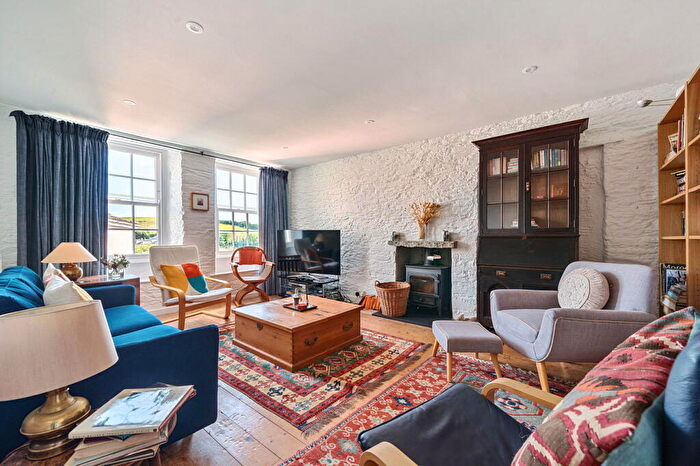 3 Bedroom Terraced House For Sale In Moon Lane, Modbury, PL21