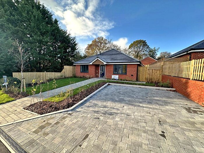 3 Bedroom Bungalow For Sale In Anderwood Drive, Sway, Lymington, Hampshire, SO41