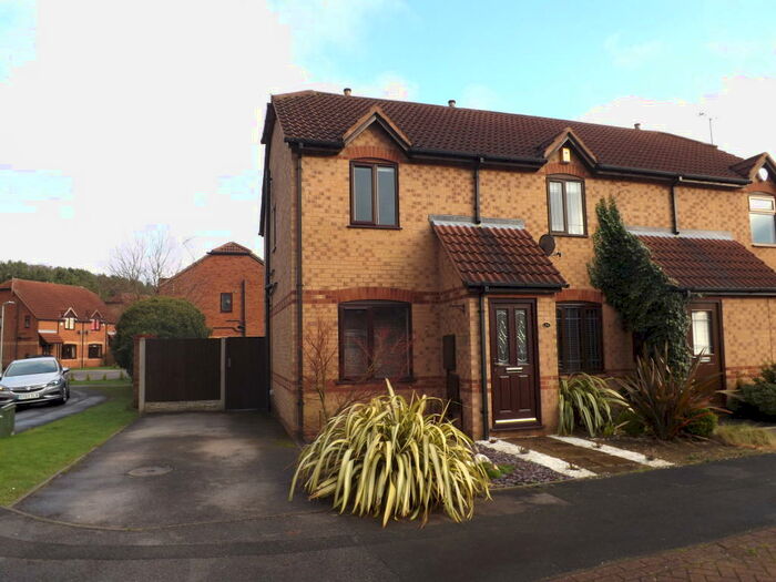 2 Bedroom Semi-Detached House To Rent In Kingswood Drive, Kirkby In Ashfield, NG17