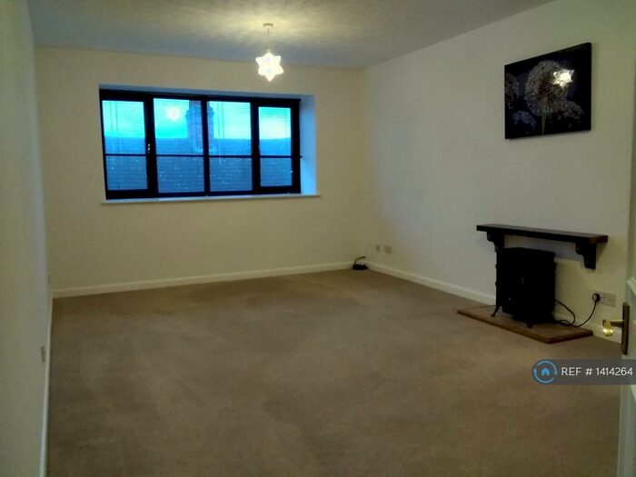 1 Bedroom Flat To Rent In Vicarage Street, Earl Shilton, LE9