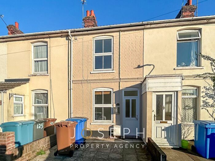 3 Bedroom Terraced House For Sale In Orwell Road, Ipswich, IP3