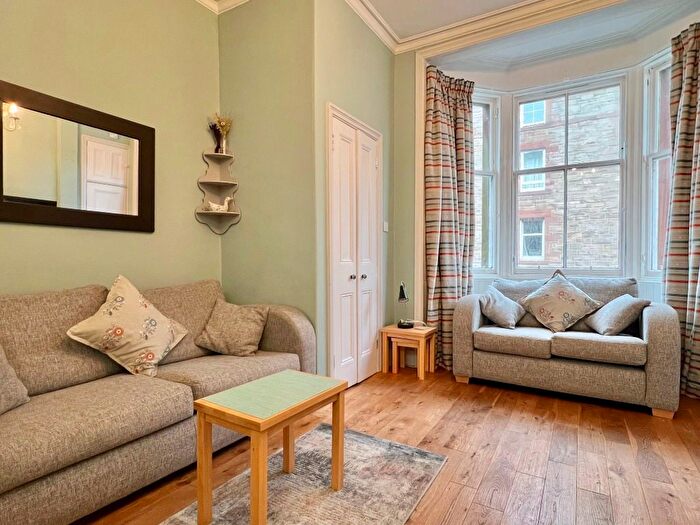 1 Bedroom Flat To Rent In Springvalley Terrace, Morningside, Edinburgh, EH10