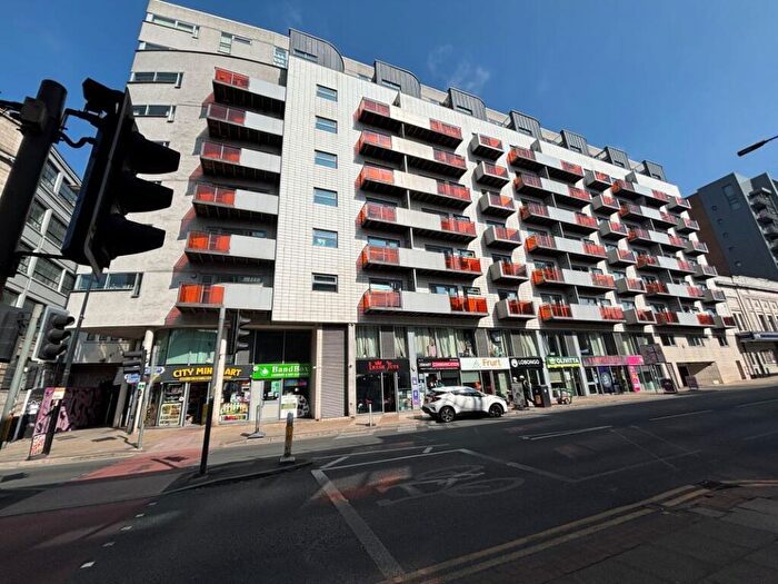2 Bedroom Apartment For Sale In Apartment The Lock Building, Whitworth Street West, Manchester, Lancashire, M1