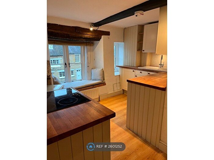 1 Bedroom Terraced House To Rent In Middle Row, Chipping Norton, OX7