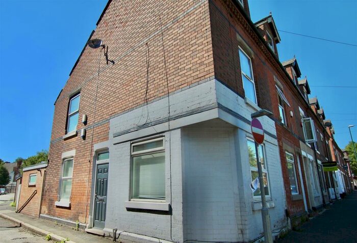 1 Bedroom Apartment To Rent In Meadow Lane, Sneinton, NG2