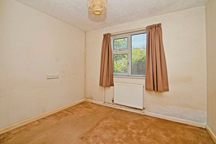 2 Bedroom Bungalow For Sale In Green Crescent, Helston, Cornwall, TR13