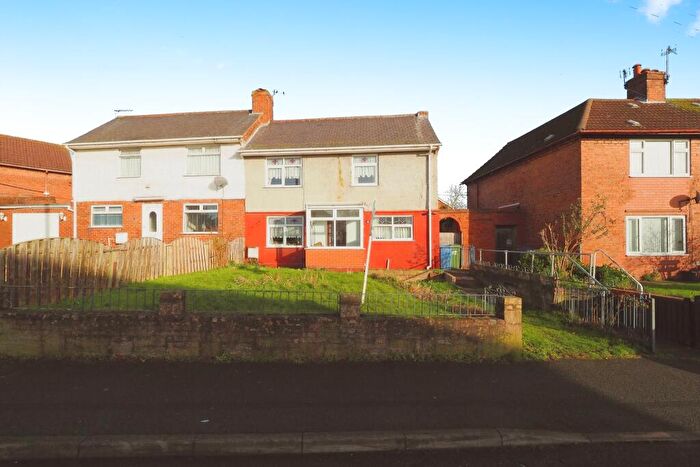 3 Bedroom Semi-Detached House For Sale In Laurel Avenue, Mansfield, NG20