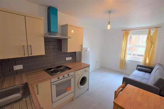 2 Bedroom Flat To Rent In Temple Street, Newcastle Upon Tyne, NE1