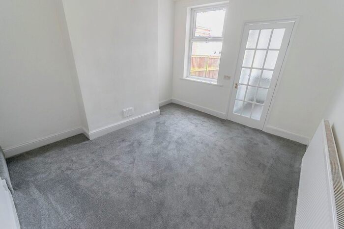 2 Bedroom Terraced House To Rent In Talbot Street, Mansfield, NG18