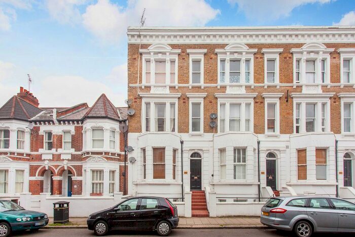 1 Bedroom Studio To Rent In Lakeside Road, London, W14