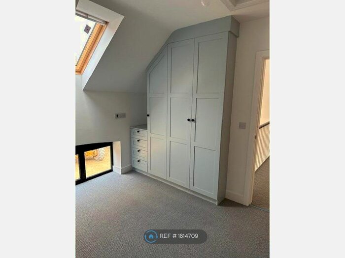 2 Bedroom Semi-Detached House To Rent In Plough Hill, Lincolnshire, LN7