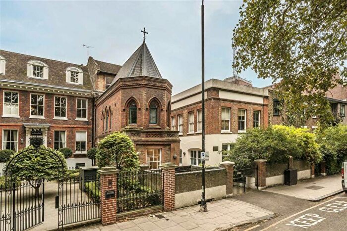 Studio To Rent In Victoria Park Square, Bethnal Green, E2