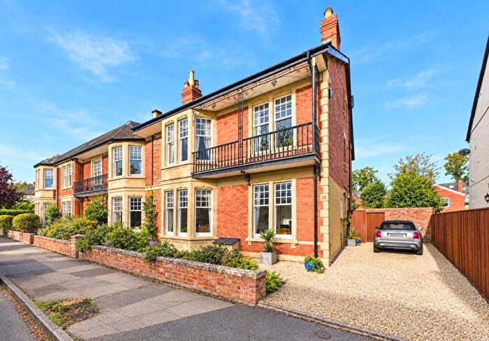 7 Bedroom Semi Detached House For Sale In Glencairn Park Road, Cheltenham, Gloucestershire, GL50