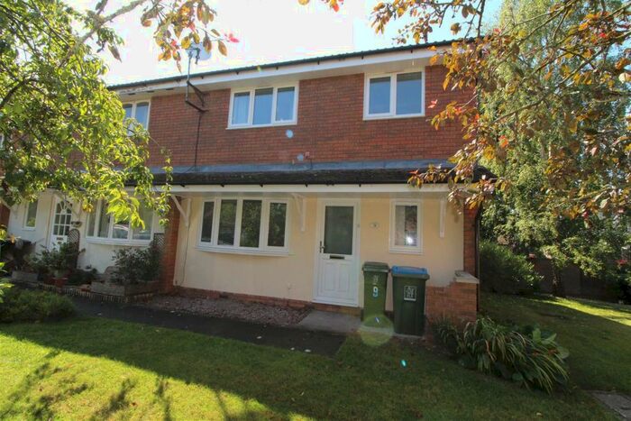 2 Bedroom End Of Terrace House To Rent In Waterside, Edlesborough, Dunstable, LU6