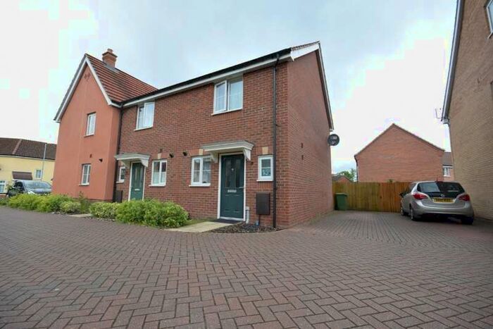 2 Bedroom Property To Rent In Washington Drive Carbrooke, IP25