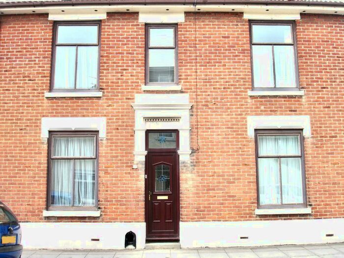 5 Bedroom Terraced House To Rent In Delamere Road, Southsea, PO4