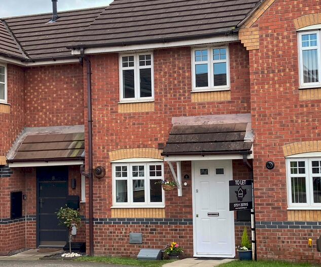 2 Bedroom Mews To Rent In Rowans Close, Crewe, CW1