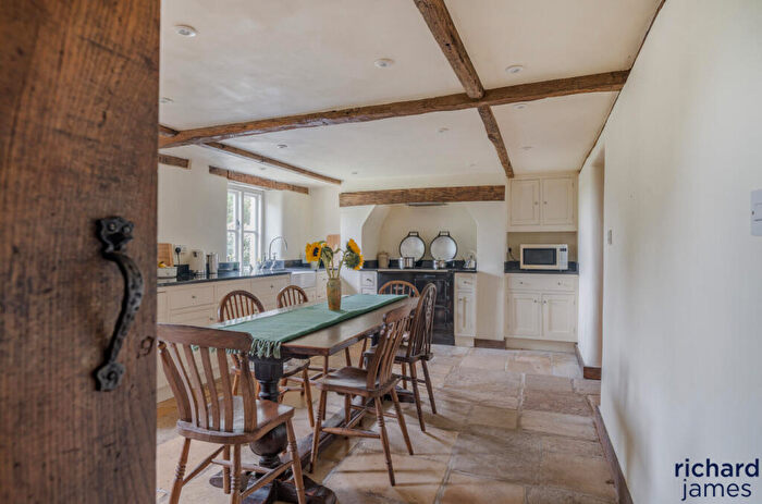 4 Bedroom Detached House For Sale In Marston Meysey, Swindon, Wiltshire, SN6
