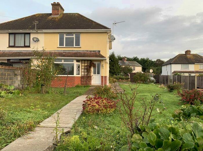 3 Bedroom Semi-Detached House For Sale In East Woodyates, Salisbury, SP5