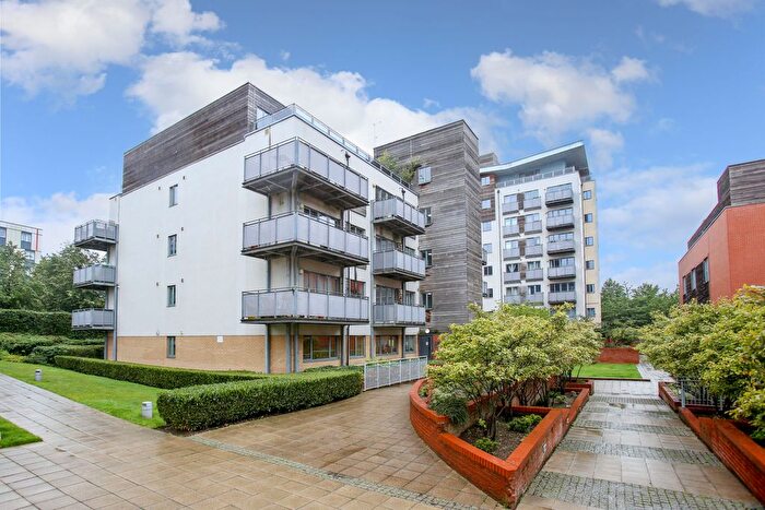 1 Bedroom Flat To Rent In Agate Close, London, NW10