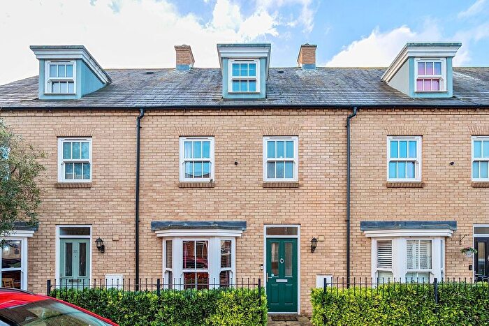 4 Bedroom Terraced House For Sale In Tansy Avenue, Stotfold, SG5