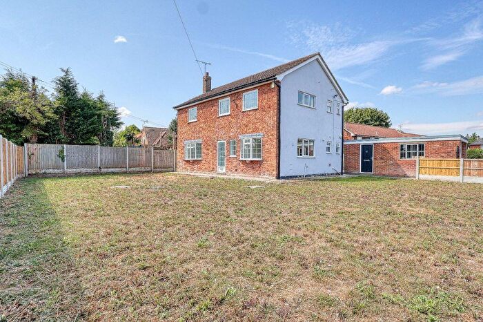 3 Bedroom Detached House For Sale In Tempertons Lane, Owston Ferry, DN9