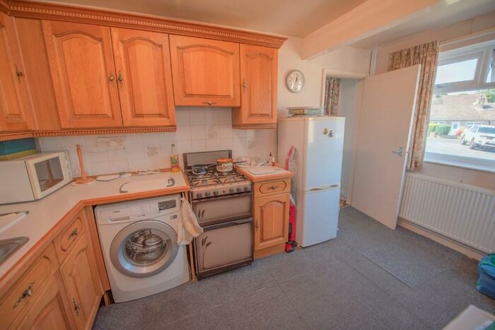 2 Bedroom Semi-Detached Bungalow For Sale In Park Drive, Sutton-in-Craven, BD20