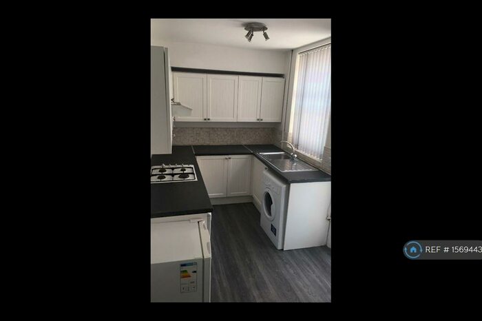 4 Bedroom Terraced House To Rent In Boundary Road, Leicester, LE2